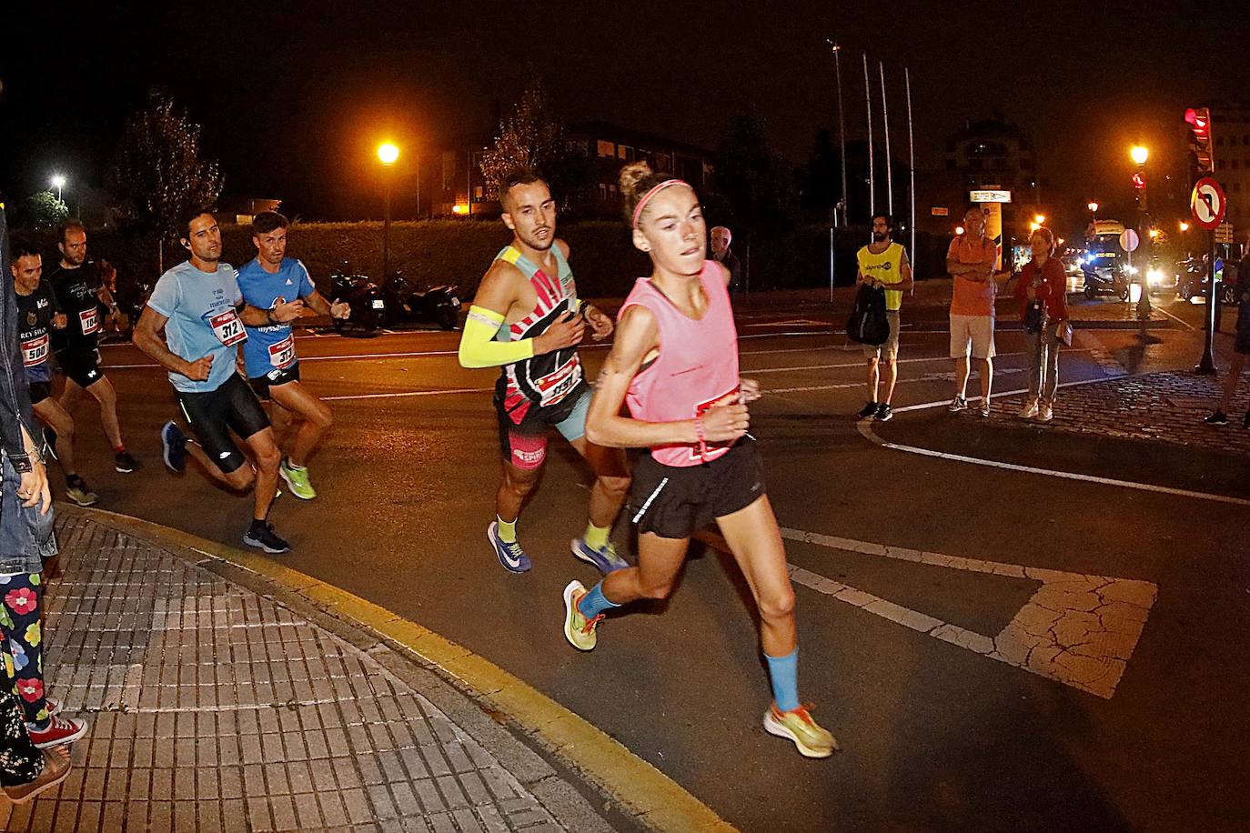 Fotos: Fotos. ¿Estuviste en la EdP Carrera Nocturna Gijón 10K? ¡Búscate! (2)