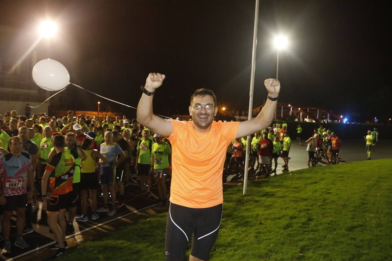 Fotos: Fotos. ¿Estuviste en la EdP Carrera Nocturna Gijón 10K? ¡Búscate! (2)