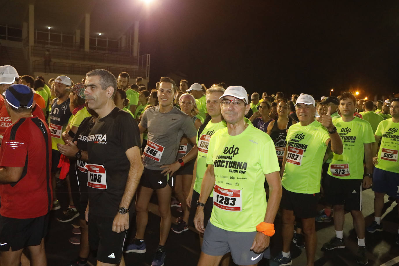 Fotos: Fotos. ¿Estuviste en la EdP Carrera Nocturna Gijón 10K? ¡Búscate! (2)