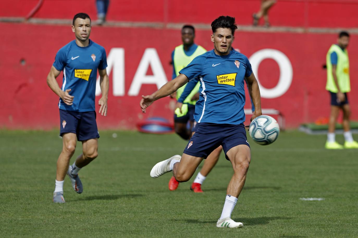 Fotos: Entrenamiento del Sporting (25-09-2019)