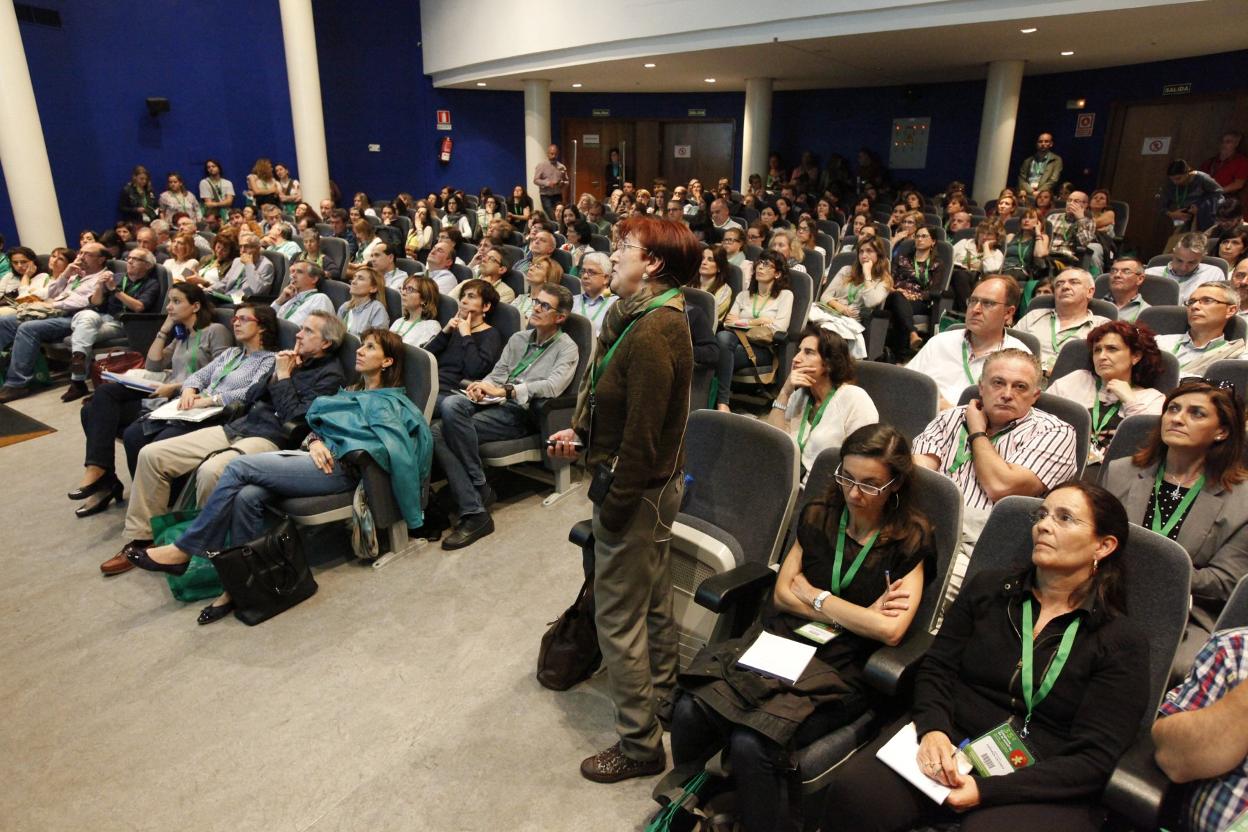 Varios de los participantes, en un congreso médico celebrado en el recinto ferial. 