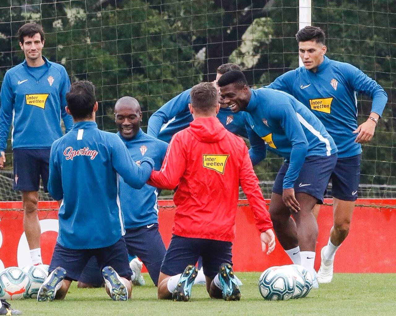 Fotos: Entrenamiento del Sporting (27-09-2019)