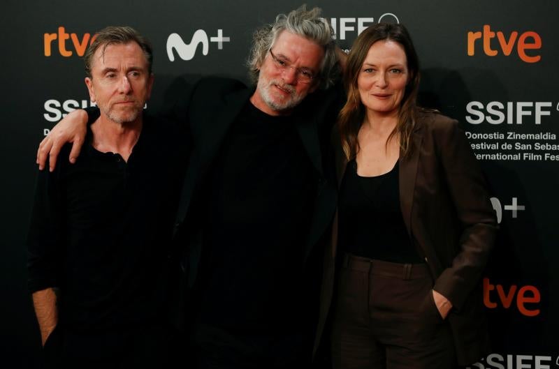 La cinta brasileña 'Pacificado' se ha alzado con la Concha de Oro, el prestigioso galardón del Festival de Cine de San Sebastián que esta noche, en la última gala de este año, ha reunido a numerosas figuras del séptimo arte.