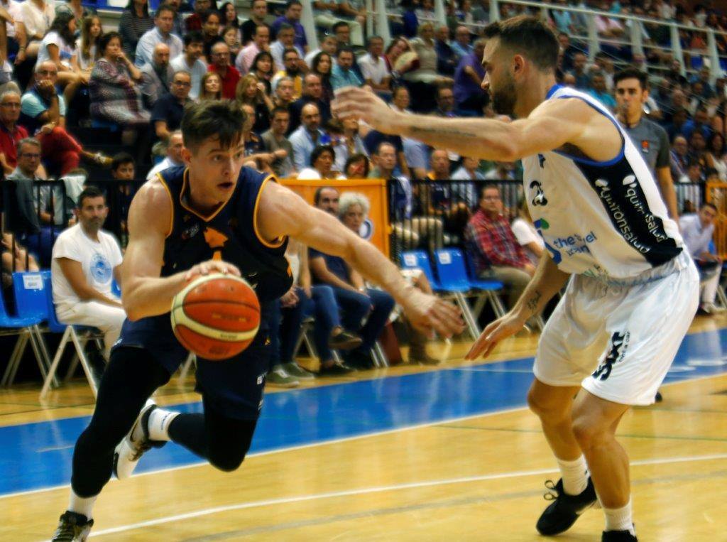 Fotos: Liberbank Oviedo 70 - 61 B the travel Mallorca - Palma