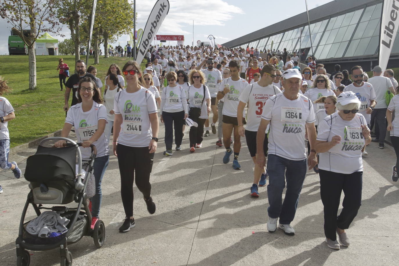 Promover los hábitos saludables, moverse por la salud y convertir al Hospital Universitario Central de Asturias (HUCA) «en un lugar de salud y no de enfermedad»