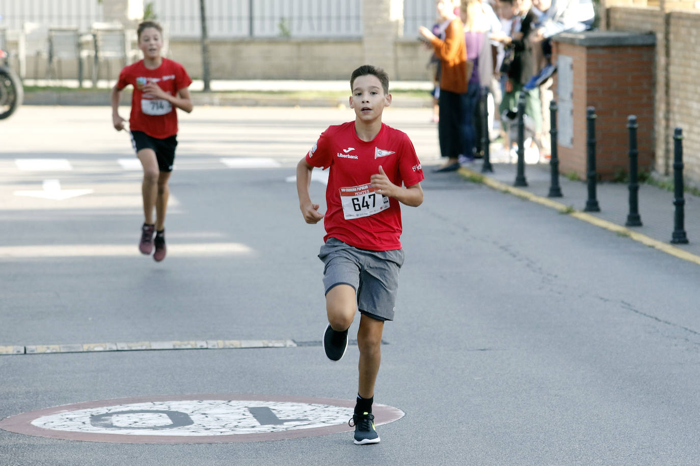 Más de 700 corredores participaron en la carrera que volvió a unir a las dos entidades