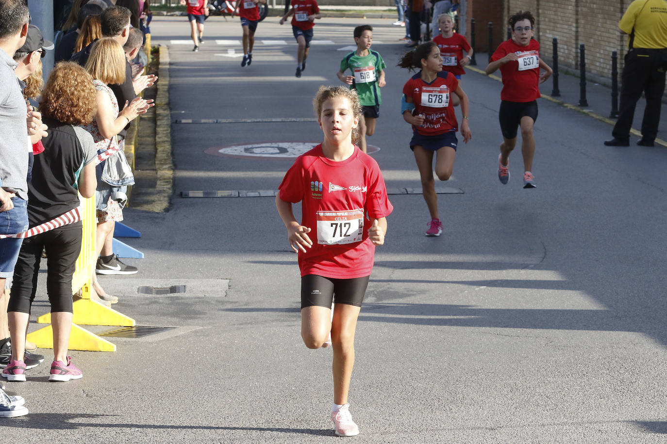 Más de 700 corredores participaron en la carrera que volvió a unir a las dos entidades