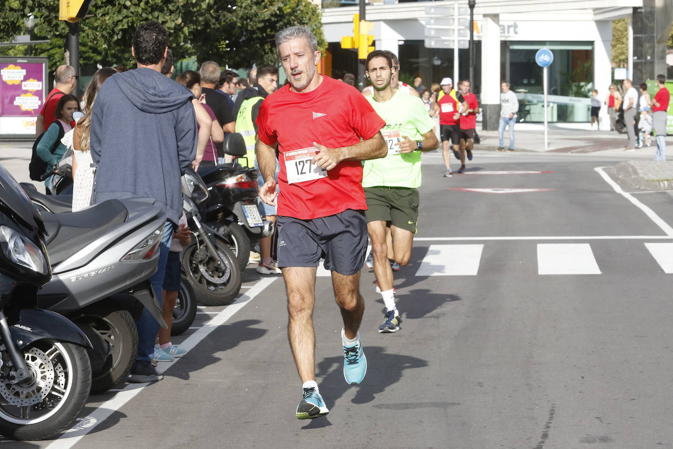 Más de 700 corredores participaron en la carrera que volvió a unir a las dos entidades