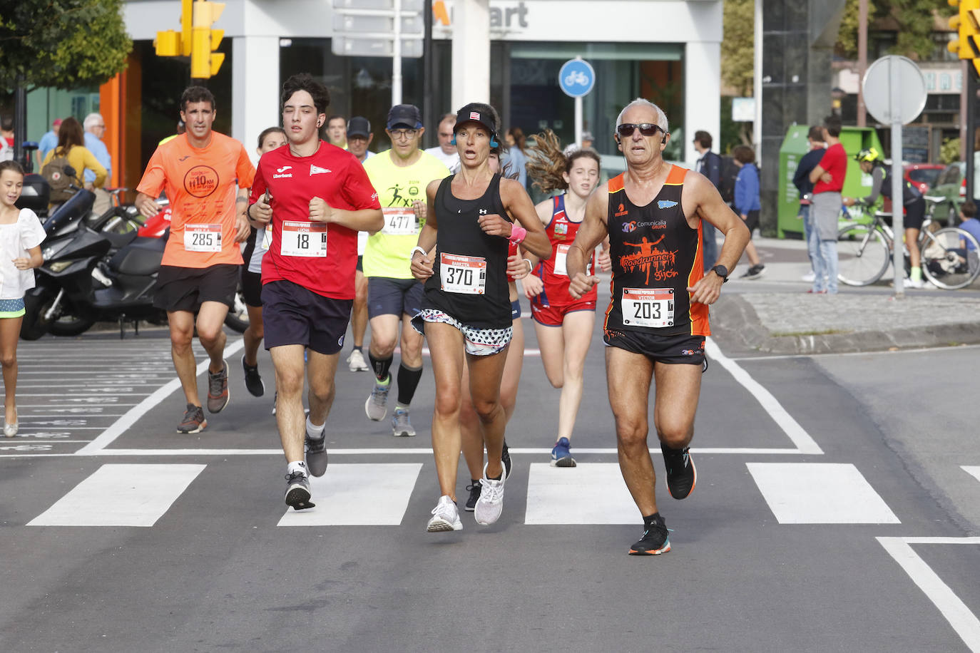 Más de 700 corredores participaron en la carrera que volvió a unir a las dos entidades