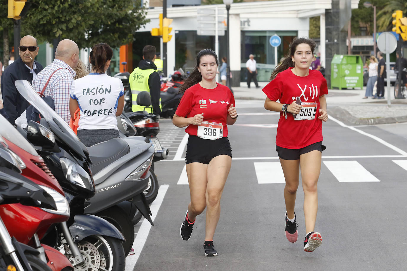 Más de 700 corredores participaron en la carrera que volvió a unir a las dos entidades