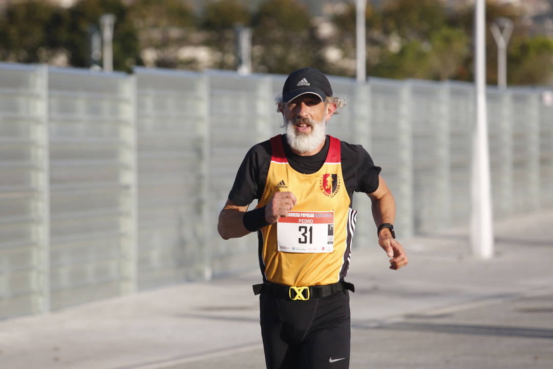 Más de 700 corredores participaron en la carrera que volvió a unir a las dos entidades