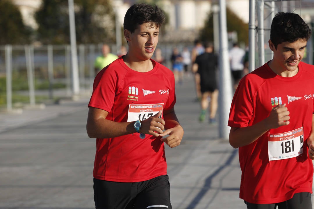 Más de 700 corredores participaron en la carrera que volvió a unir a las dos entidades