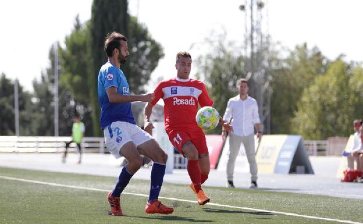 Un momento del encuentro entre Las Rozas y el Marino.