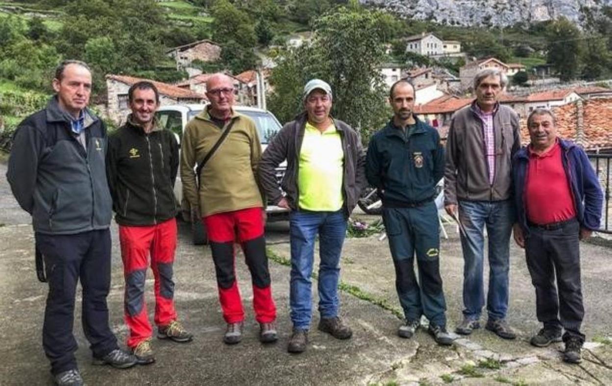 Miembros del equipo de trabajo y descendientes de Campillo. 