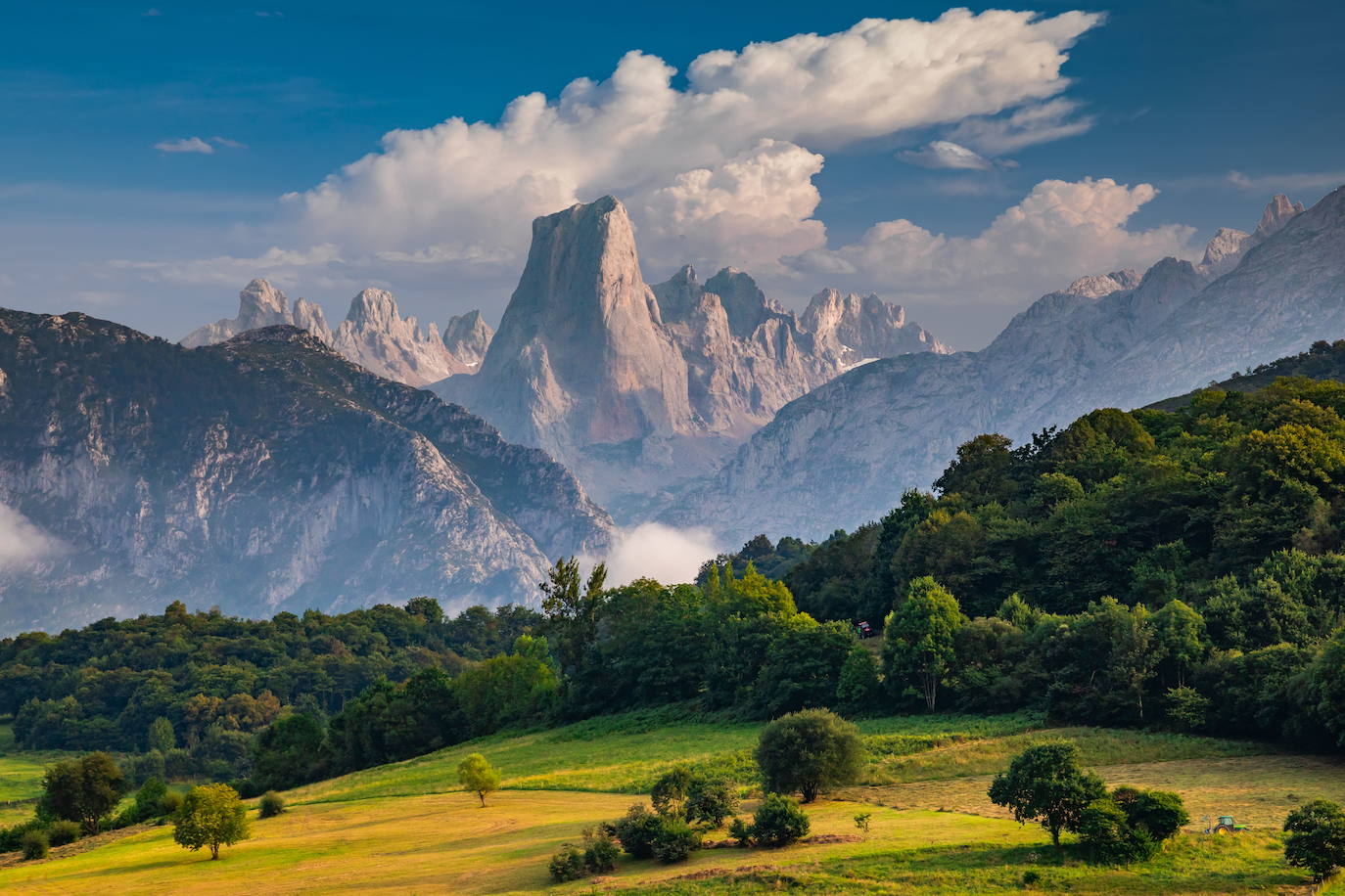 Naranjo de Bulnes, en Picos de Europa.