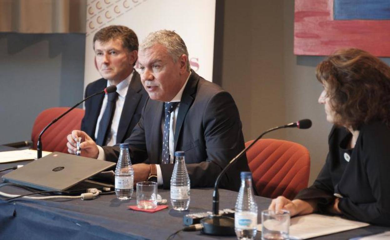 Belarmino Feito: «Es muy difícil imaginar una Asturias sin Arcelor»