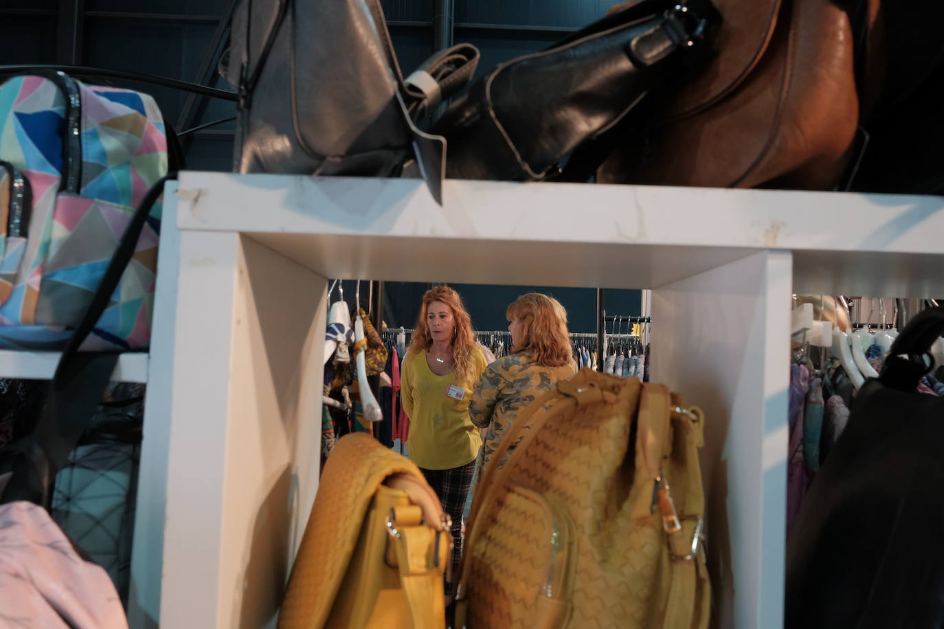 La Feria de Stocks reúne en Gijón las ofertas de 66 comercios asturianos