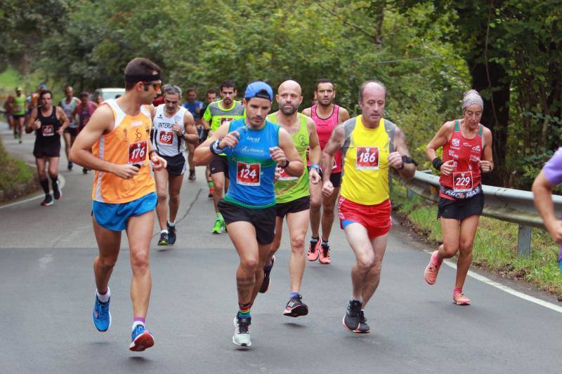 Ricardo Mayordomo fue el vencedor de la carrera y la cántabra Merche Palacios fue la mejor en categoría femenina.