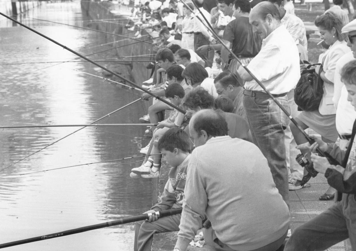 El río albergó muchos años campeonatos infantiles de pesca. 