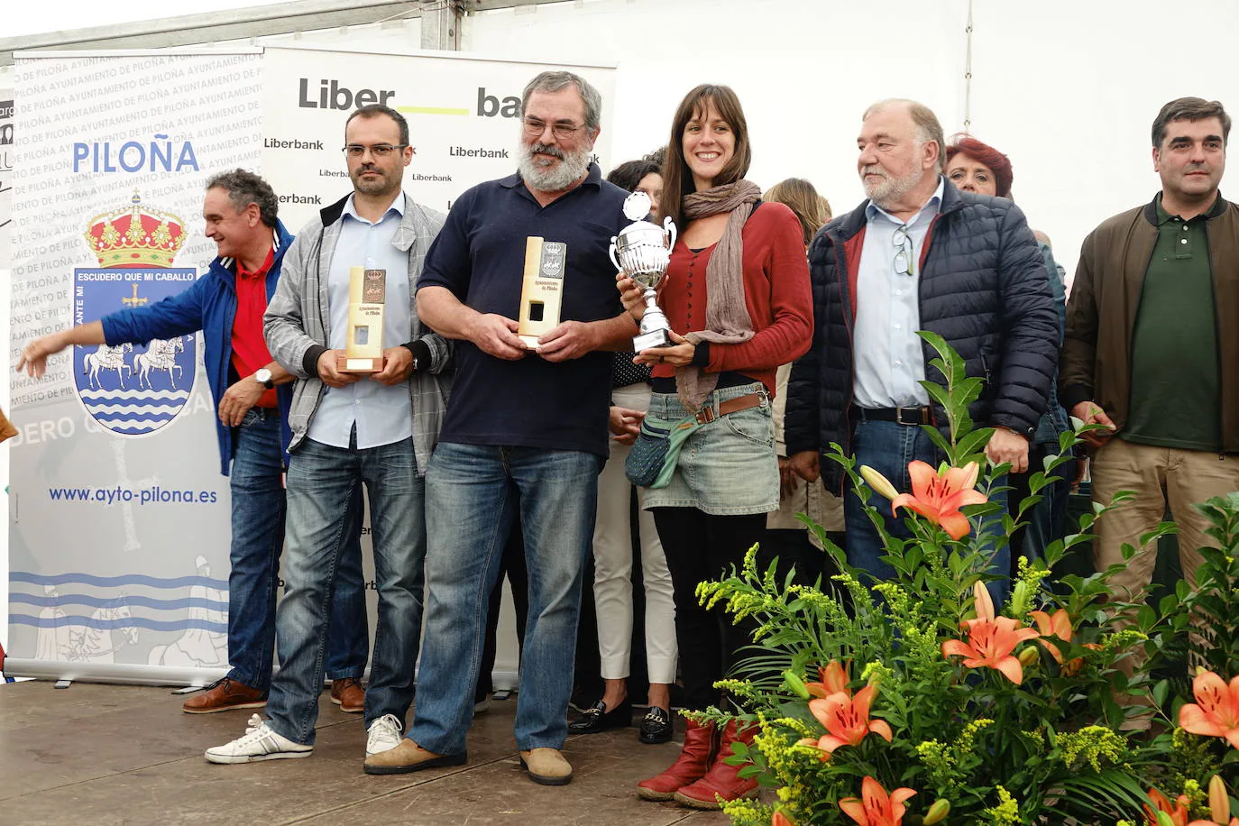 Infiesto saborea este fruto con actividades en torno al sabor asturiano con una gran afluencia de público.