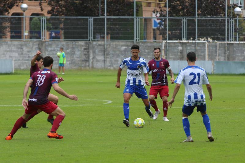 Real Avilés 0-2 Navarro, en imágenes