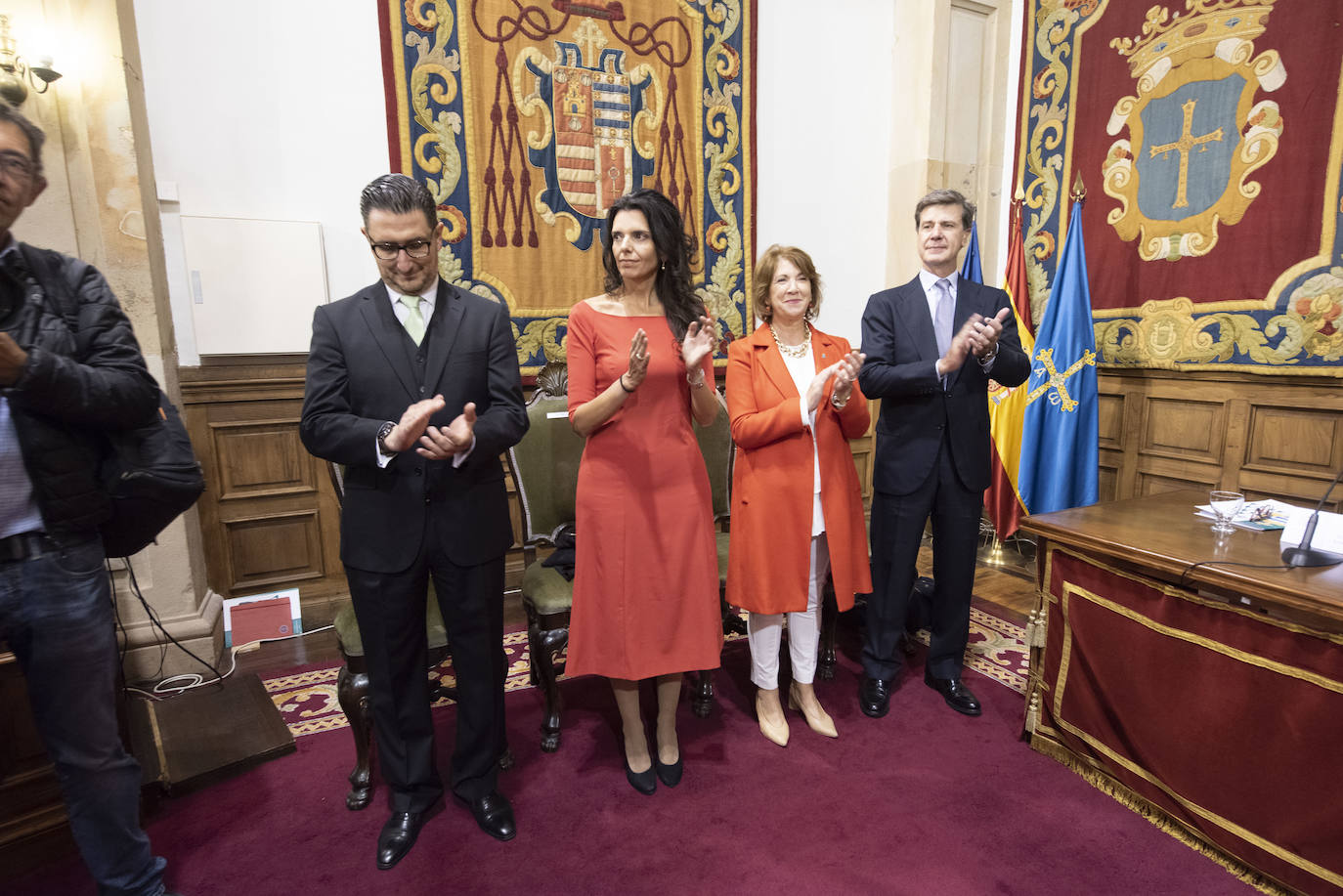 Los galardones iberoamericanos de Asicom y la Universidad de oviedo cumplen una década de homenajes al «entendimiento humano»