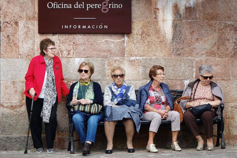 Cerca de un millar de amas de casa provenientes de toda Asturias se reunieron en Covadonga como cada año por estas fechas