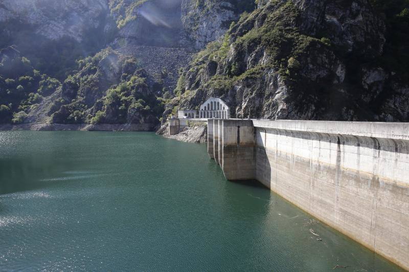 Embalse de Tanes