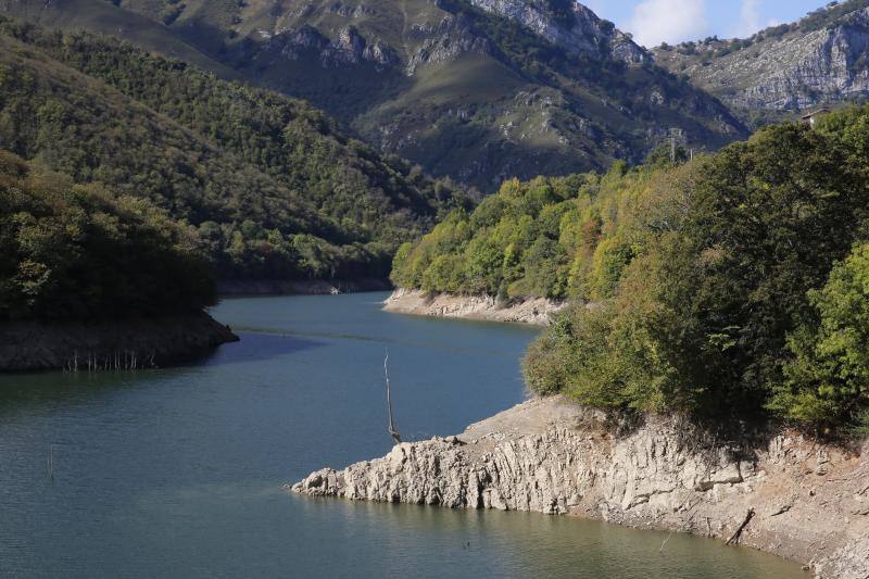 Embalse de Tanes