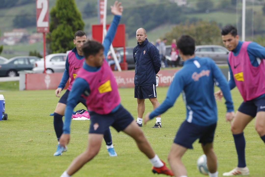 Fotos: Entrenamiento del Sporting (13-10-2019)