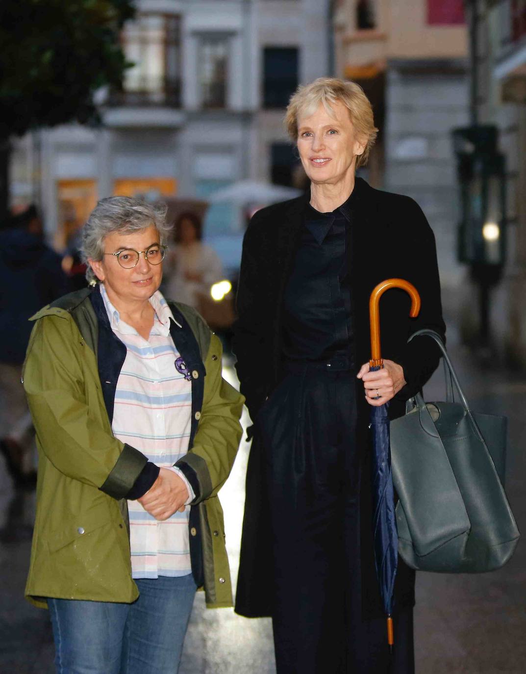 La Premio Princesa de las Letras, la escritora Siri Hustvedt, mantuvo este miércoles un encuentro en el Jovellanos con sus seguidores. 