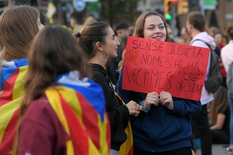 Fotos: Tercera jornada de protestas en Cataluña tras la sentencia del &#039;procés&#039;