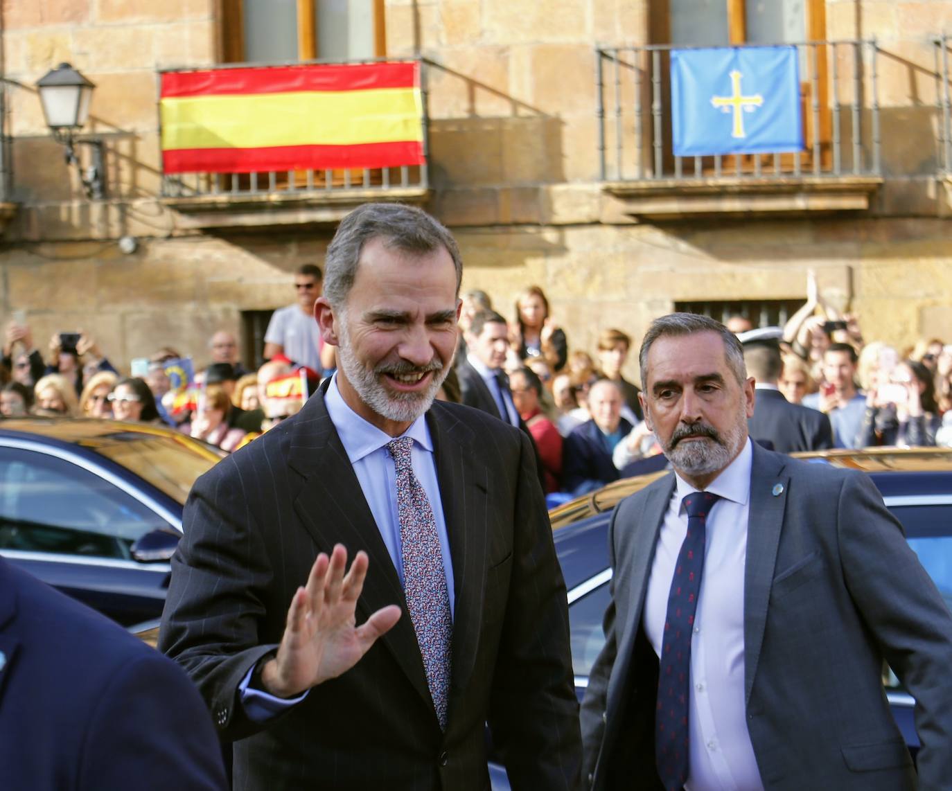 Doña Leonor llega a Oviedo en sus primeros Premios Princesa de Asturias. 