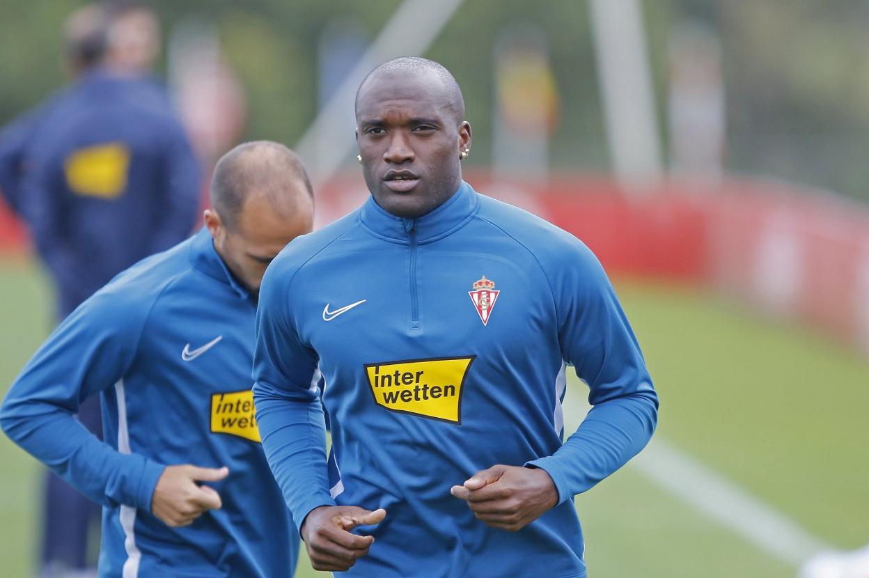 Babin, durante el entrenamiento de ayer. 