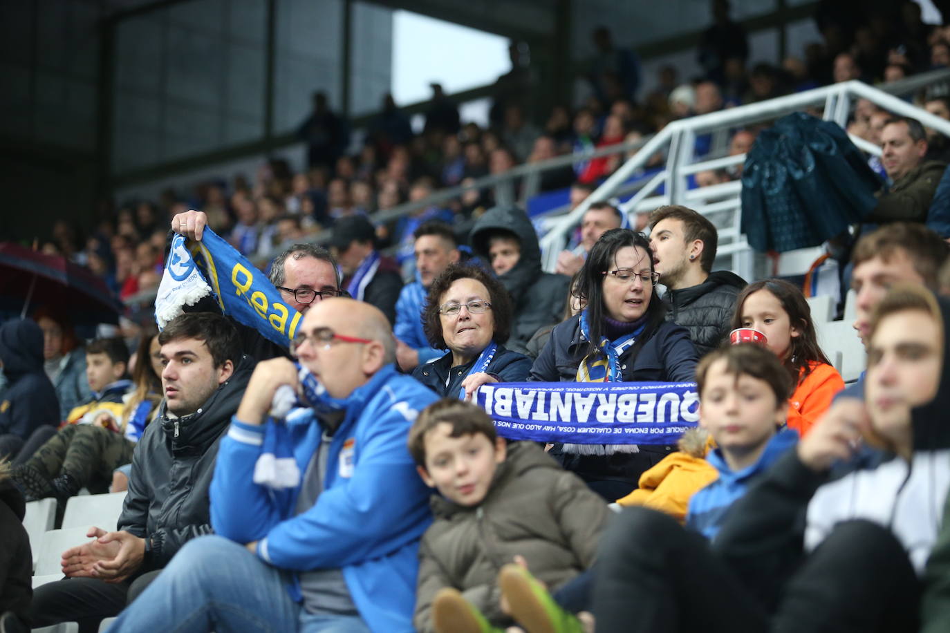 Fotos: ¿Estuviste en el Real Oviedo 4 - 2 Girona? ¡Búscate!