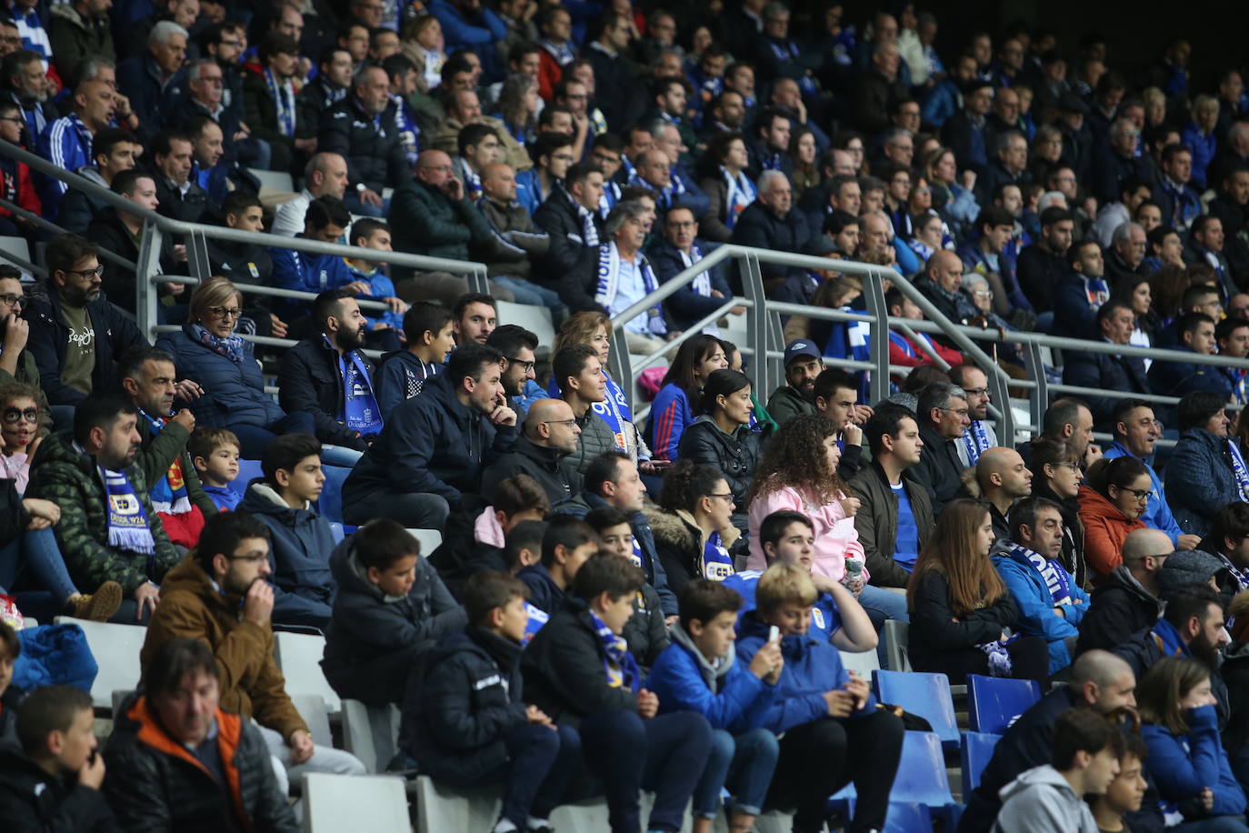 Fotos: ¿Estuviste en el Real Oviedo 4 - 2 Girona? ¡Búscate!