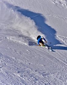 Imagen secundaria 2 - Martín Moriyón: «Todavía hay gente que cree que subir al Urriellu no supone un esfuerzo»