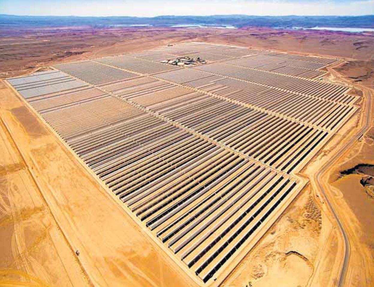 Planta termosolar de Noor Ouarzazate, construida por TSK en Marruecos. 