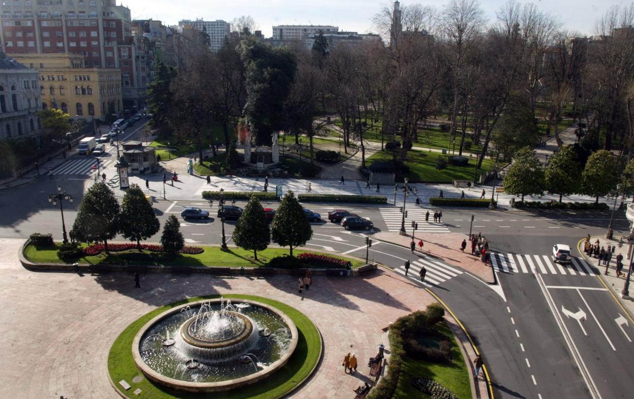El Campo San Francisco, con La Escandalera en primer término. 