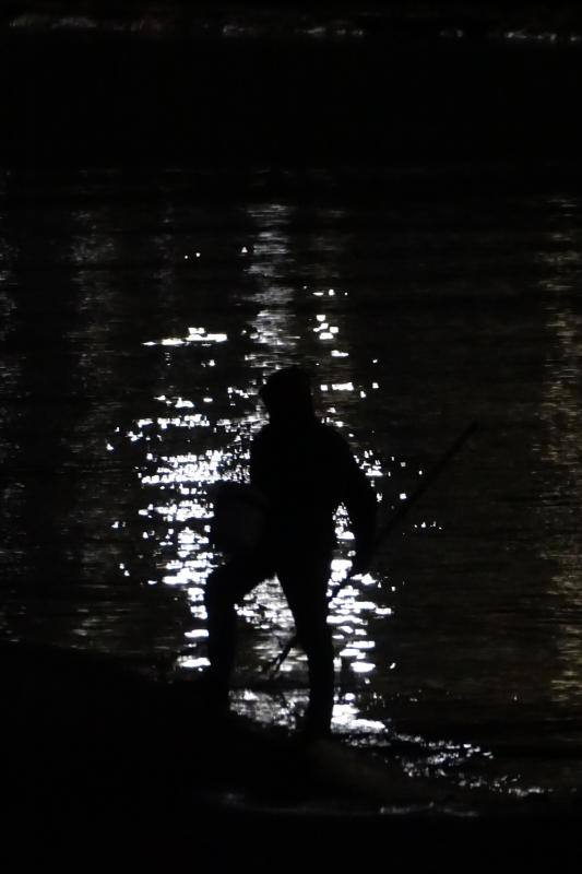 Setenta anguleros participarán este año en la campaña de la angula en la costa oriental asturiana. 