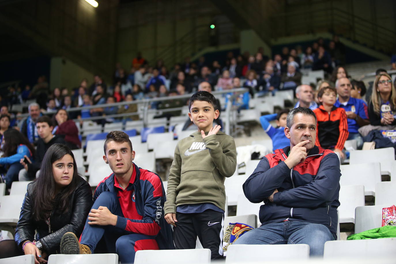 Búscate en nuestra galería si estuviste en el empate del Oviedo contra el Almería. 