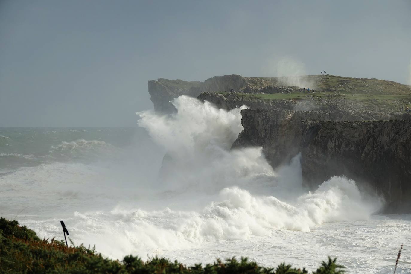 Fotos: Las impresionantes imágenes que deja &#039;Amelie&#039; en la costa de Asturias