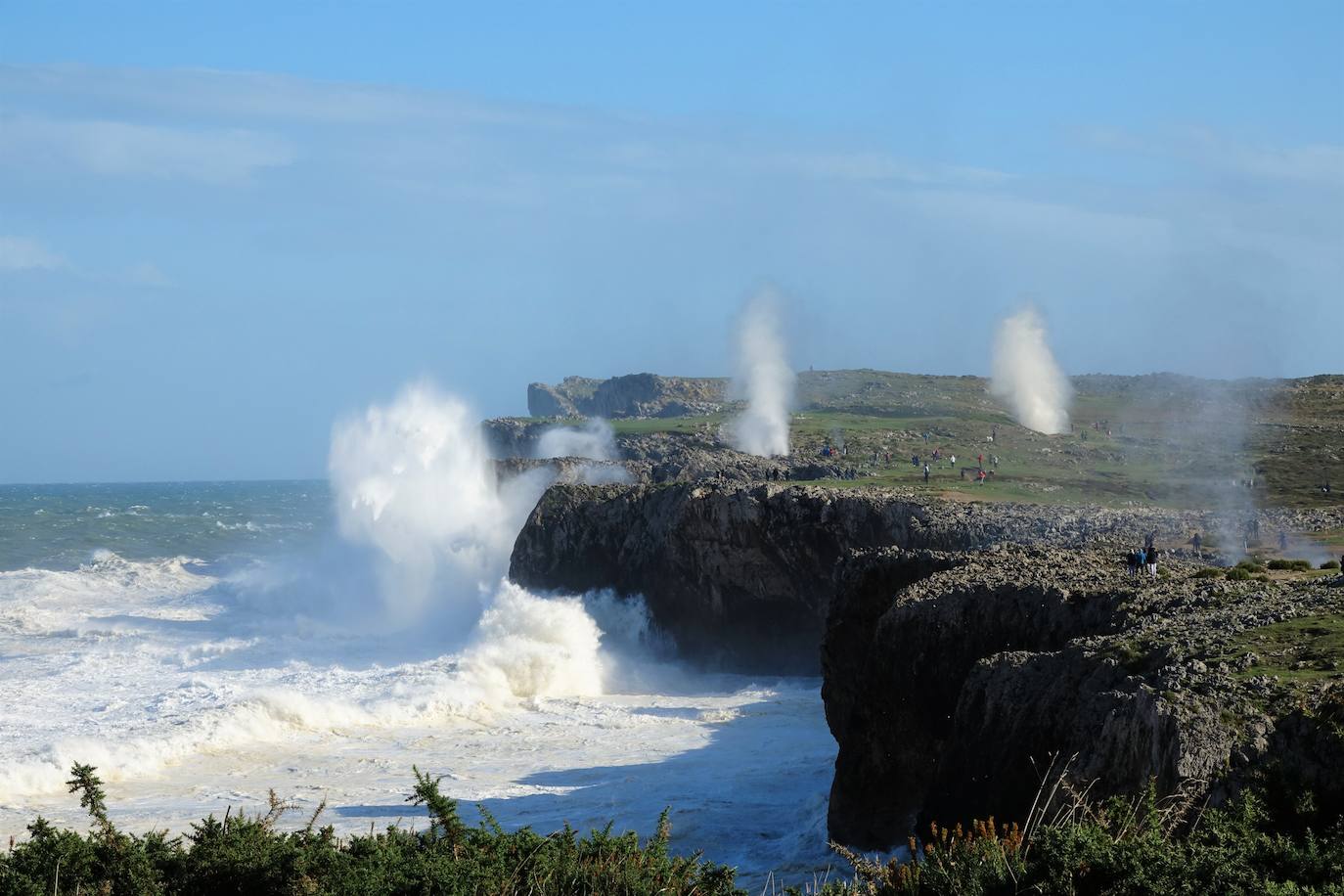 Fotos: Las impresionantes imágenes que deja &#039;Amelie&#039; en la costa de Asturias