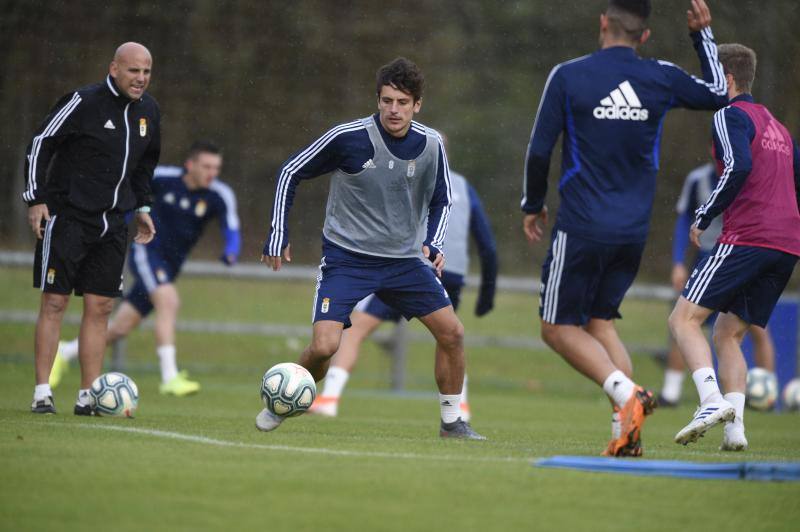 Los jugadores se ejercitaron este lunes para tratar de conseguir los tres puntos en la próxima jornada ante el Huesca 