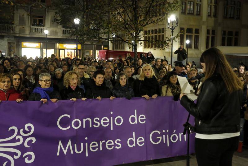 Los colectivos feministas de la región han convocado manifestaciones de repulsa contra la sentencia de la 'manada' de Manresa en varias localidades como Gijón, Oviedo, Mieres, Piedras Blancas,Pola de Laviana o Cangas de Onís. 
