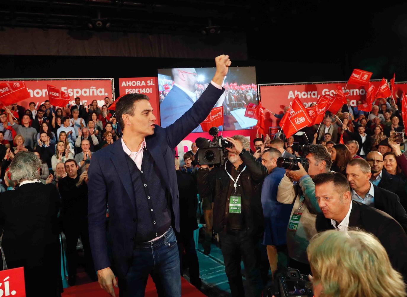 El presidente del Gobierno en funciones y candidato del PSOE ha llamado a la movilización para «frenar a la ultraderecha»