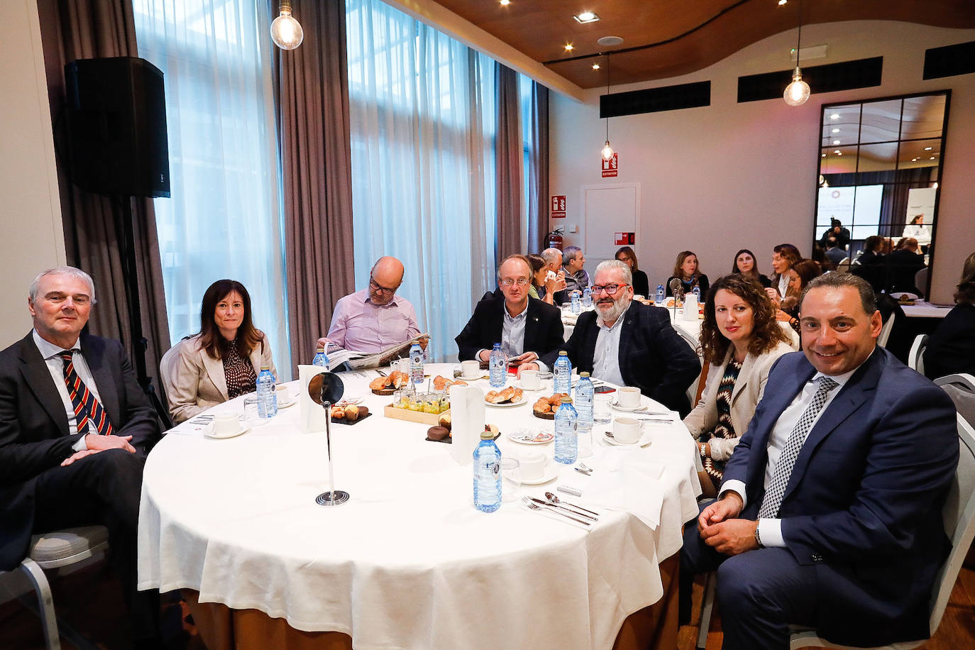 El Fórum de EL COMERCIO, organizado en colaboración con el Banco Sabadell, ha contado con las expertas en la materia, Sonia Bosch, de Banco Sabadell, y la profesora Inmaculada Domínguez.