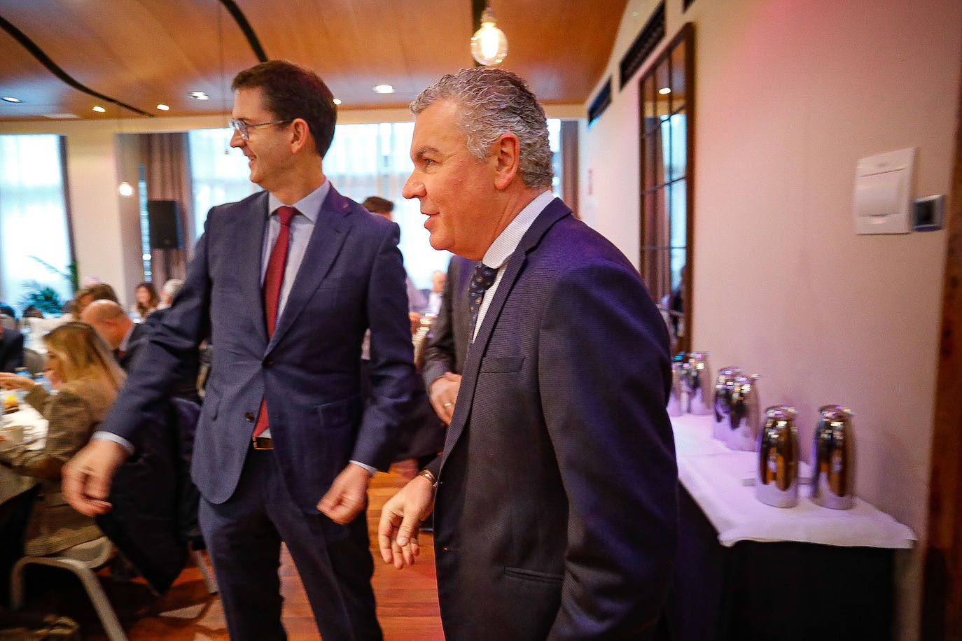 El Fórum de EL COMERCIO, organizado en colaboración con el Banco Sabadell, ha contado con las expertas en la materia, Sonia Bosch, de Banco Sabadell, y la profesora Inmaculada Domínguez.