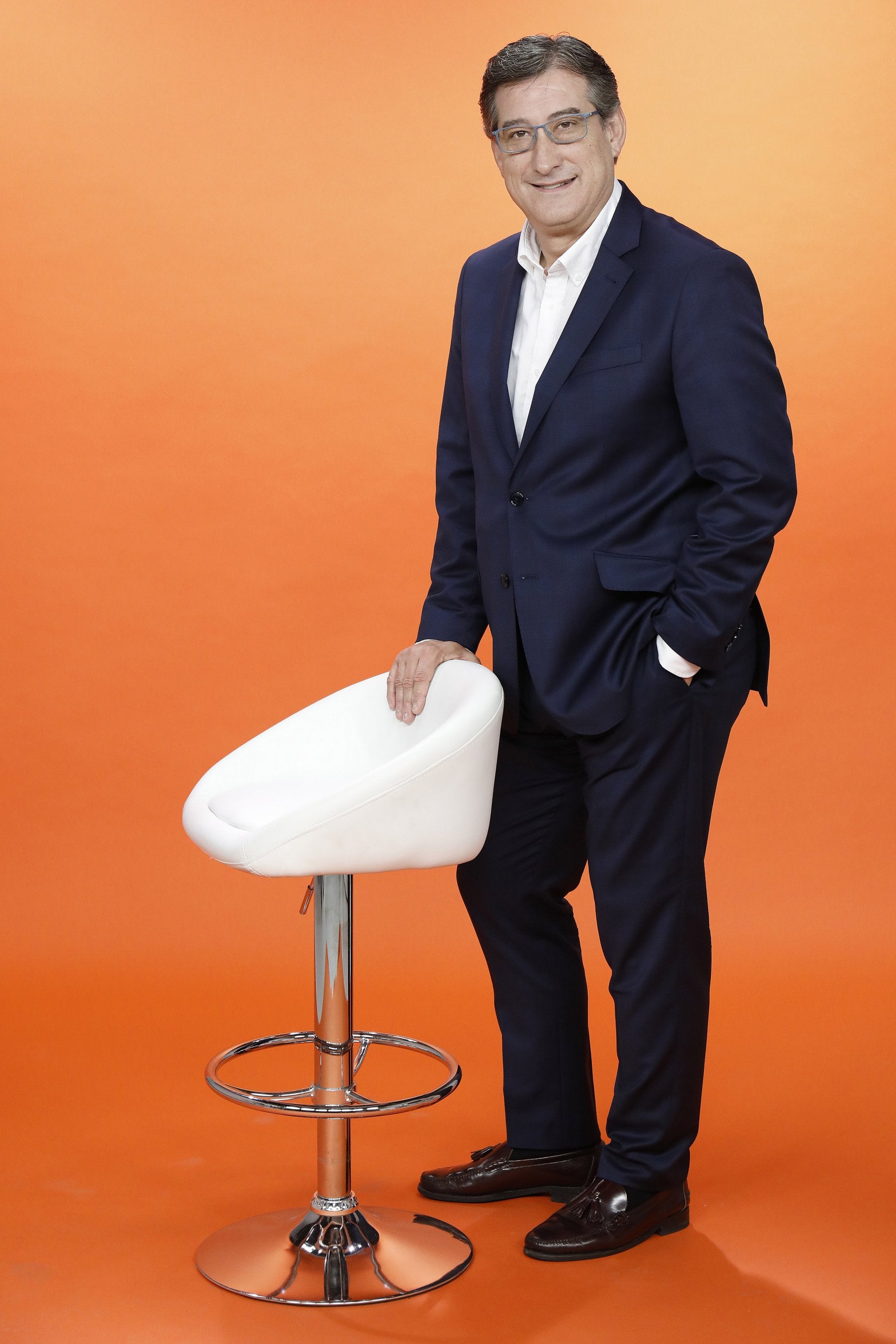 «No contemplamos la creación de nuevos impuestos»