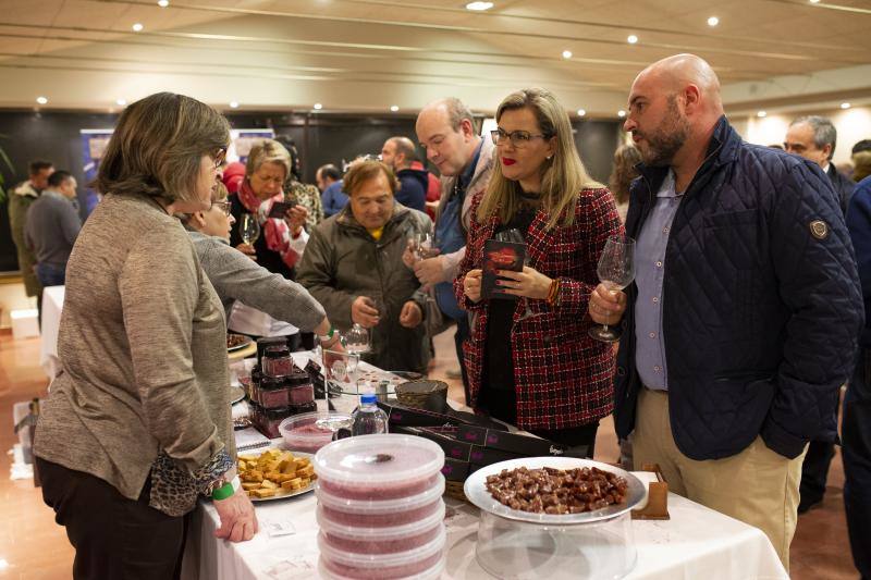 Gastroburbujas, el salón de los vinos espumosos más importante del norte cumple su décima edición variando su nombre para dar cabida a los productos gourmet. 